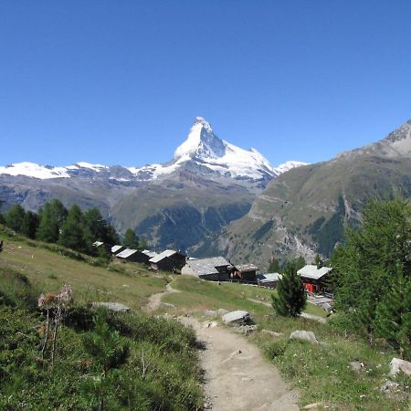 Apartment By Interhome Zermatt Exterior photo